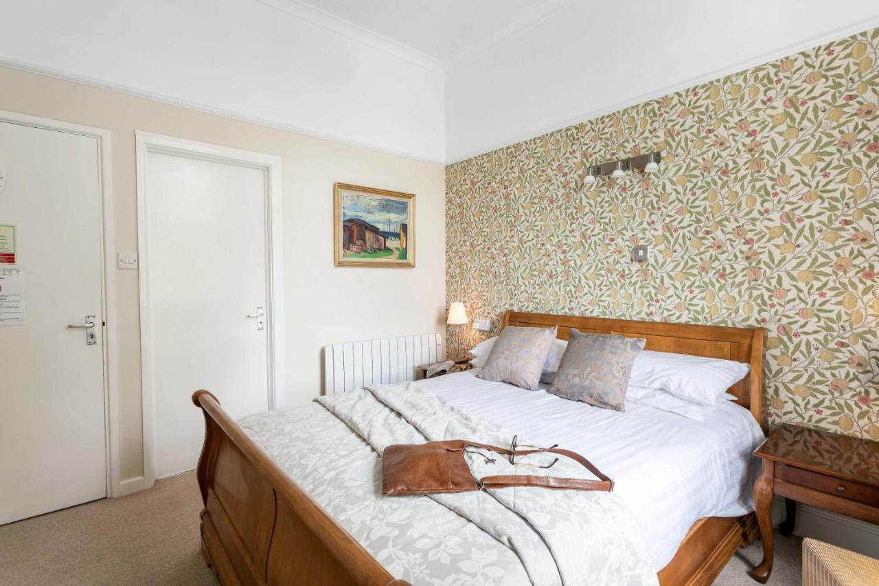 Abbeyfield Vintage Style Boutique B&B Торки Экстерьер фото
