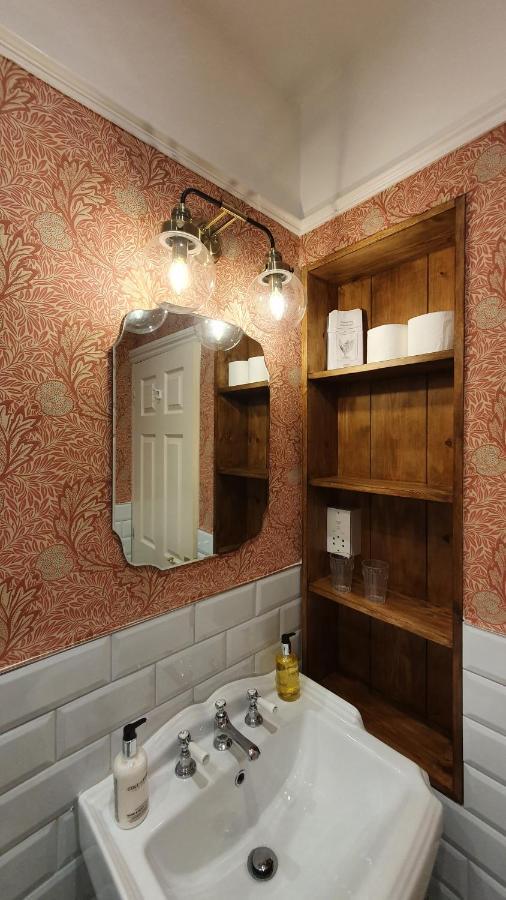 Abbeyfield Vintage Style Boutique B&B Торки Экстерьер фото