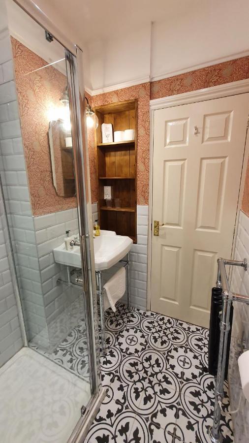 Abbeyfield Vintage Style Boutique B&B Торки Экстерьер фото