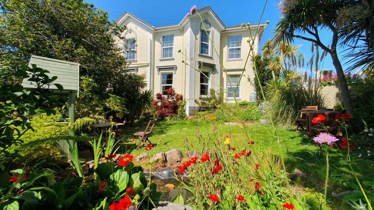 Abbeyfield Vintage Style Boutique B&B Торки Экстерьер фото