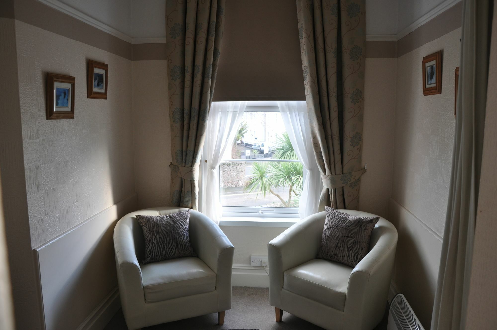 Abbeyfield Vintage Style Boutique B&B Торки Экстерьер фото