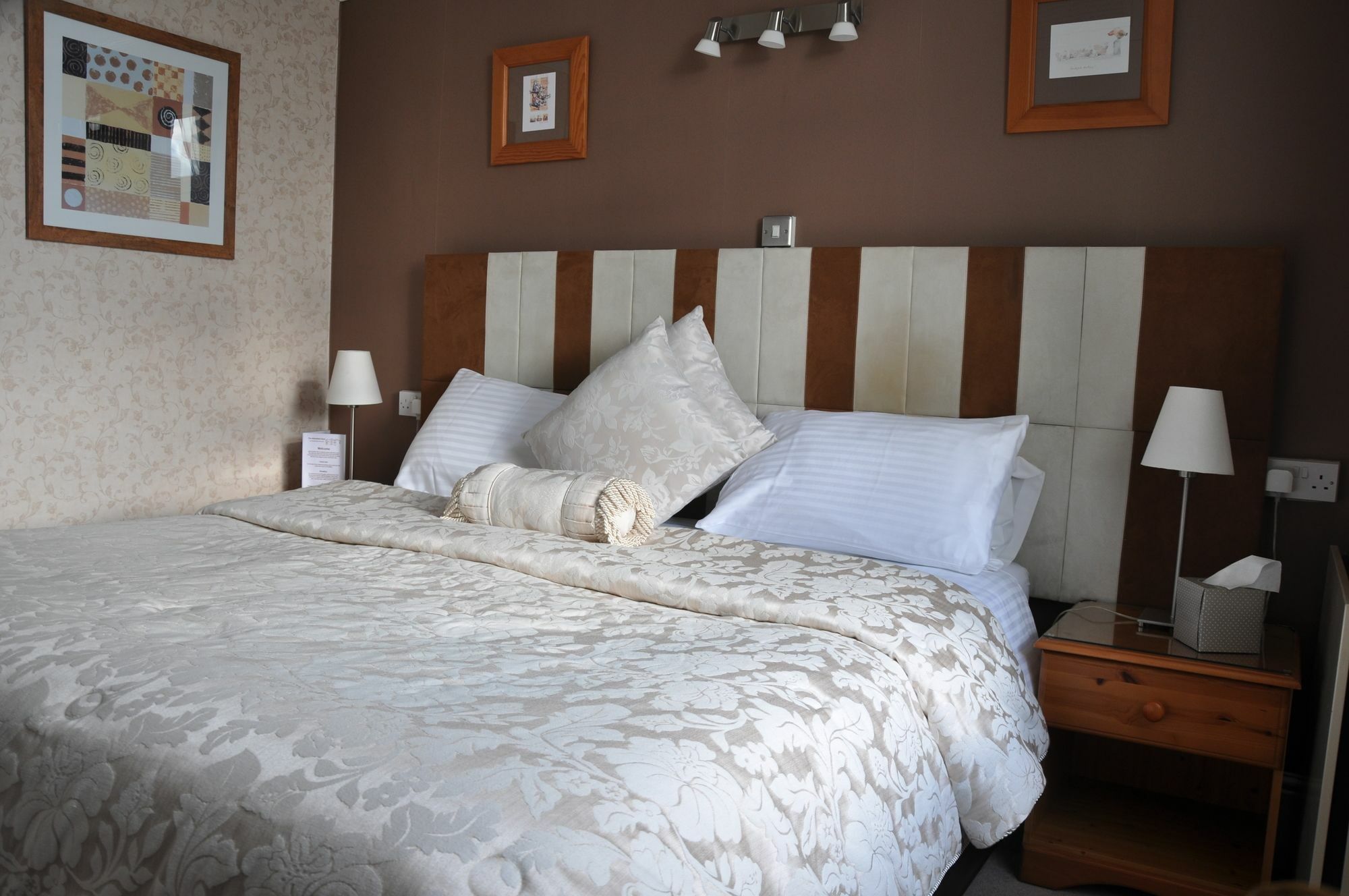 Abbeyfield Vintage Style Boutique B&B Торки Экстерьер фото
