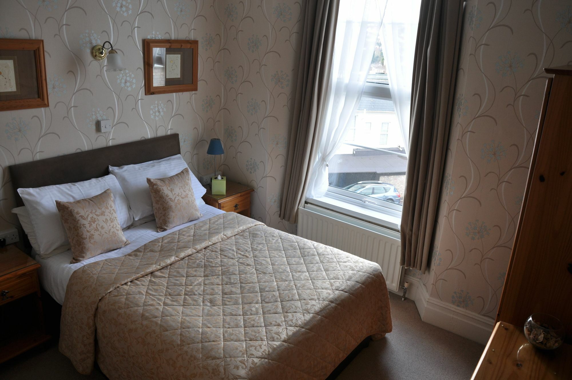 Abbeyfield Vintage Style Boutique B&B Торки Экстерьер фото